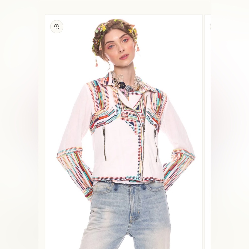Aratta Lilly Crop Embroidered Jacket